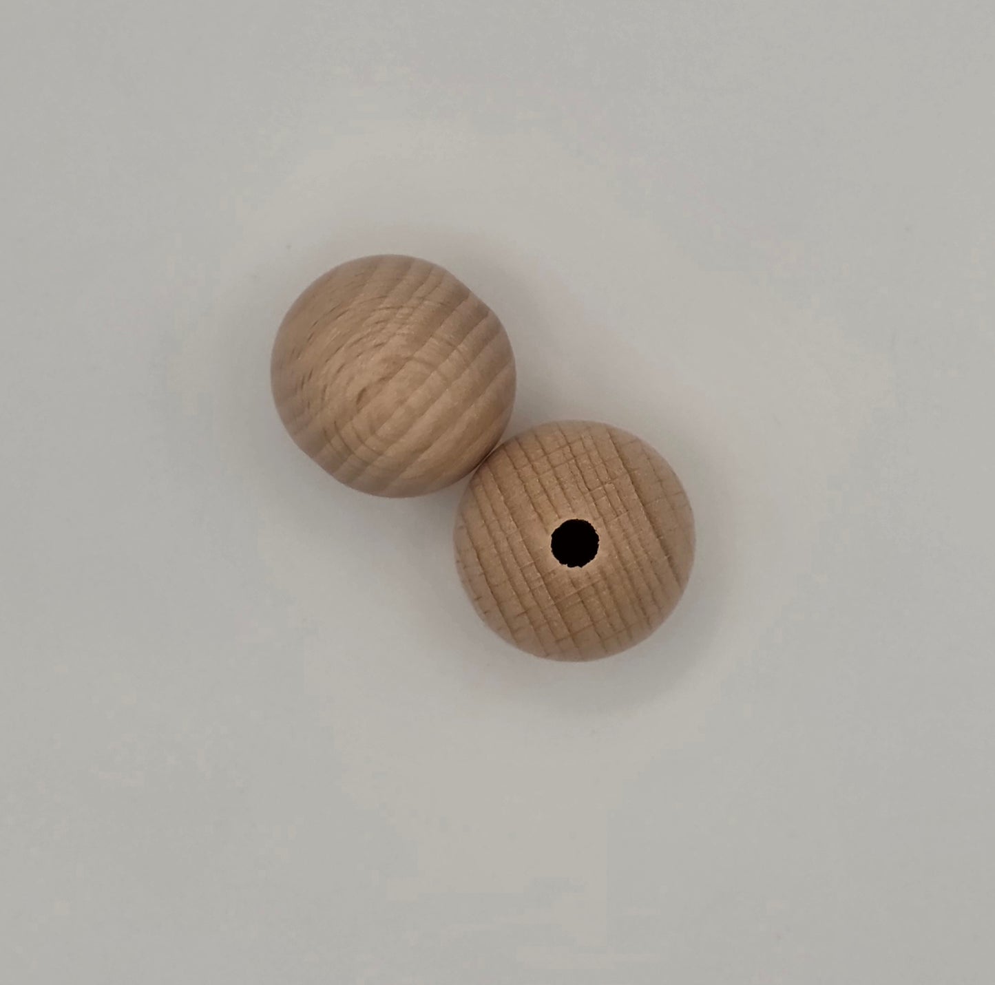 25mm Beech Wooden Beads